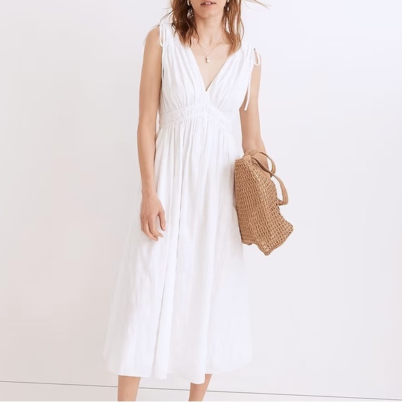 Madewell Dresses & Skirts - Madewell Sophia Smocked Midi Dress in Windowpane NWT Women’s Size XL Flowy Vneck